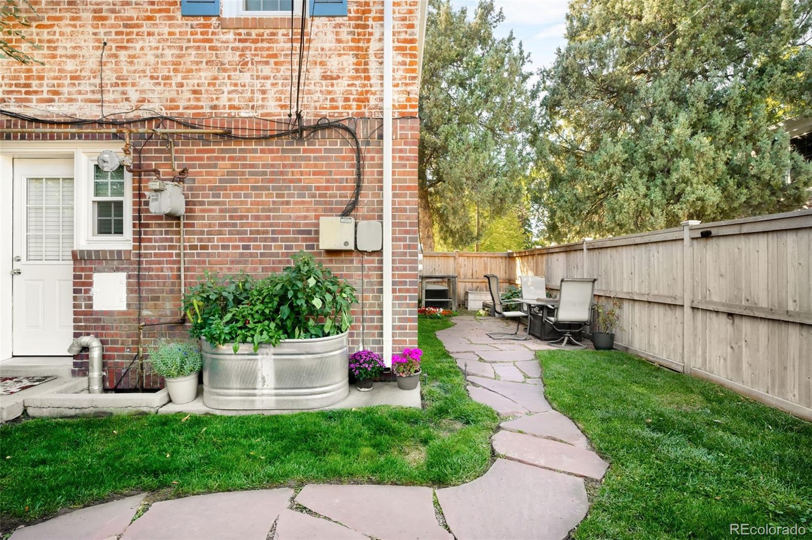 MLS Image #23 for 1240  krameria street,denver, Colorado