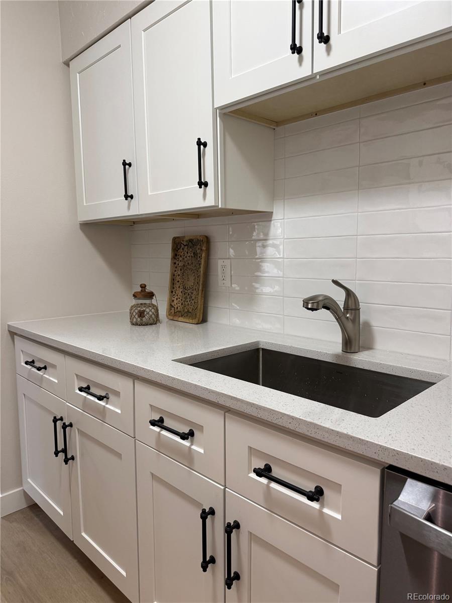 MLS Image #6 for 3663 s sheridan boulevard,denver, Colorado