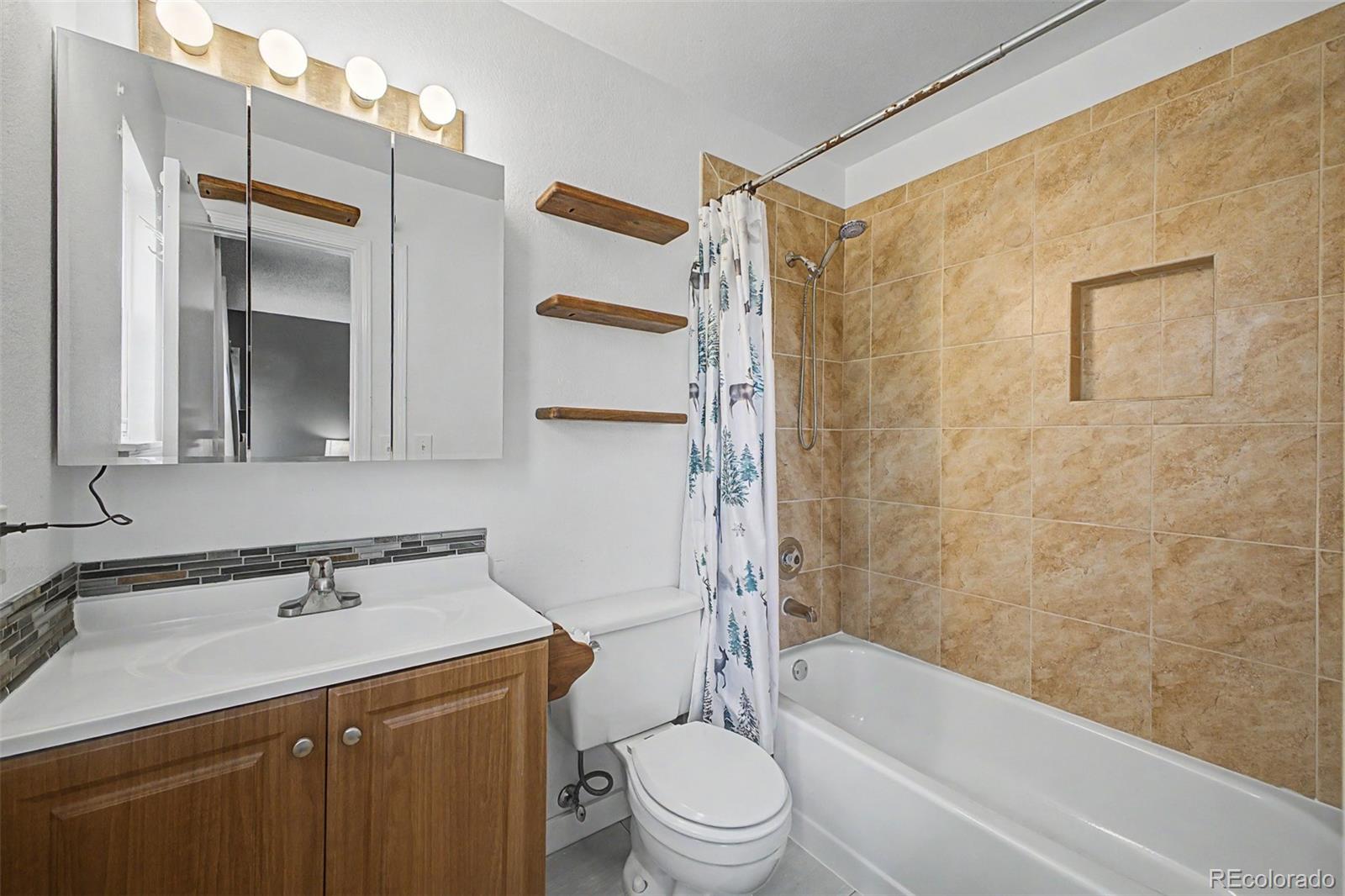 MLS Image #16 for 642  howe circle,castle rock, Colorado