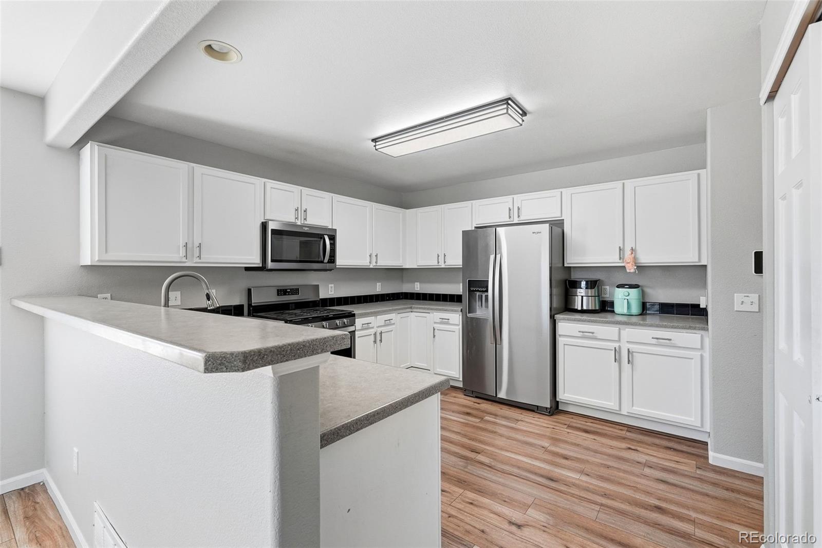MLS Image #13 for 22150 e milan place,aurora, Colorado