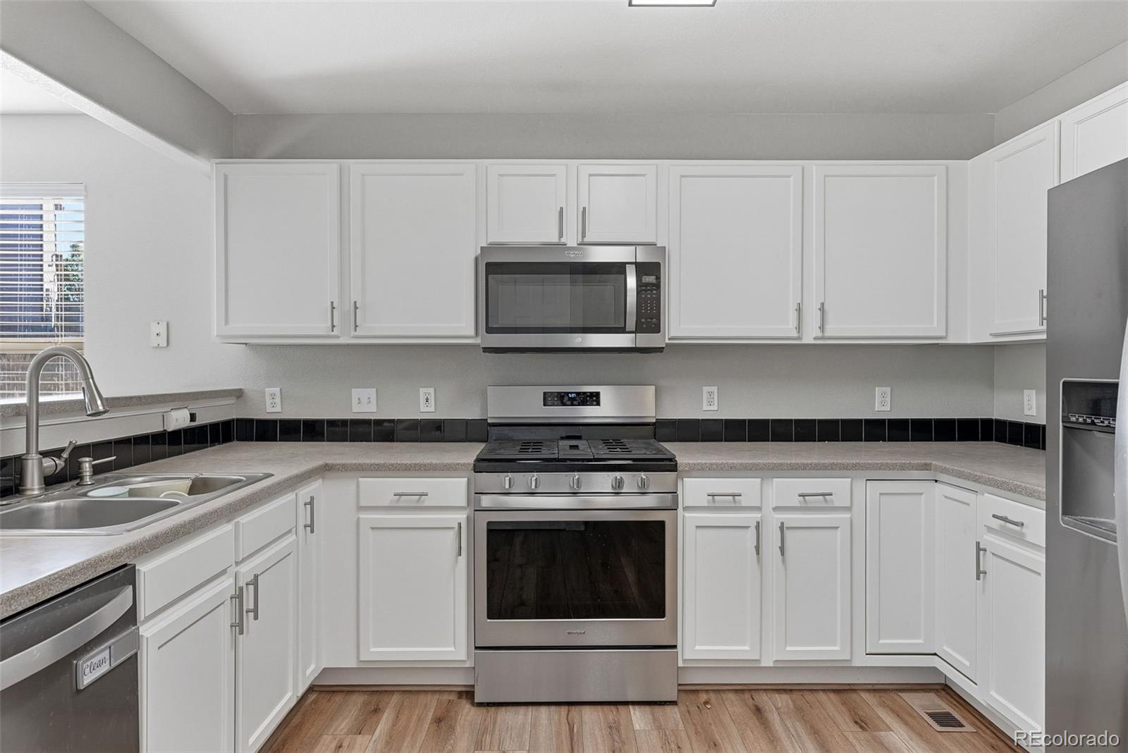 MLS Image #19 for 22150 e milan place,aurora, Colorado