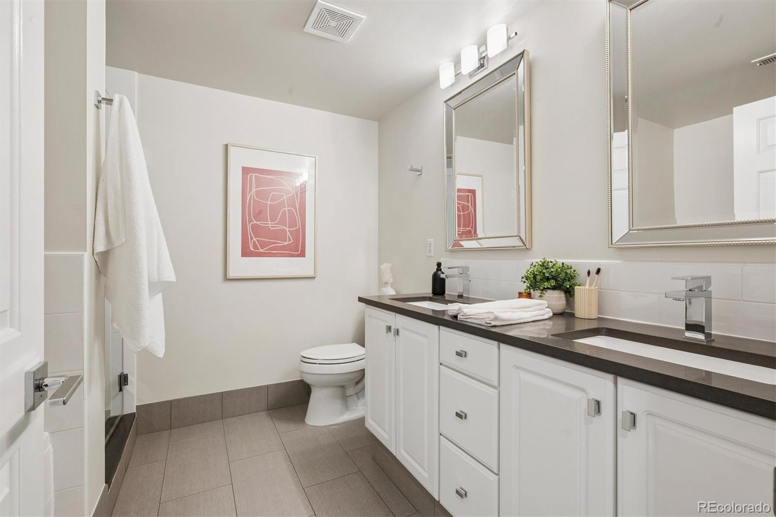 MLS Image #10 for 335  detroit street 303,denver, Colorado