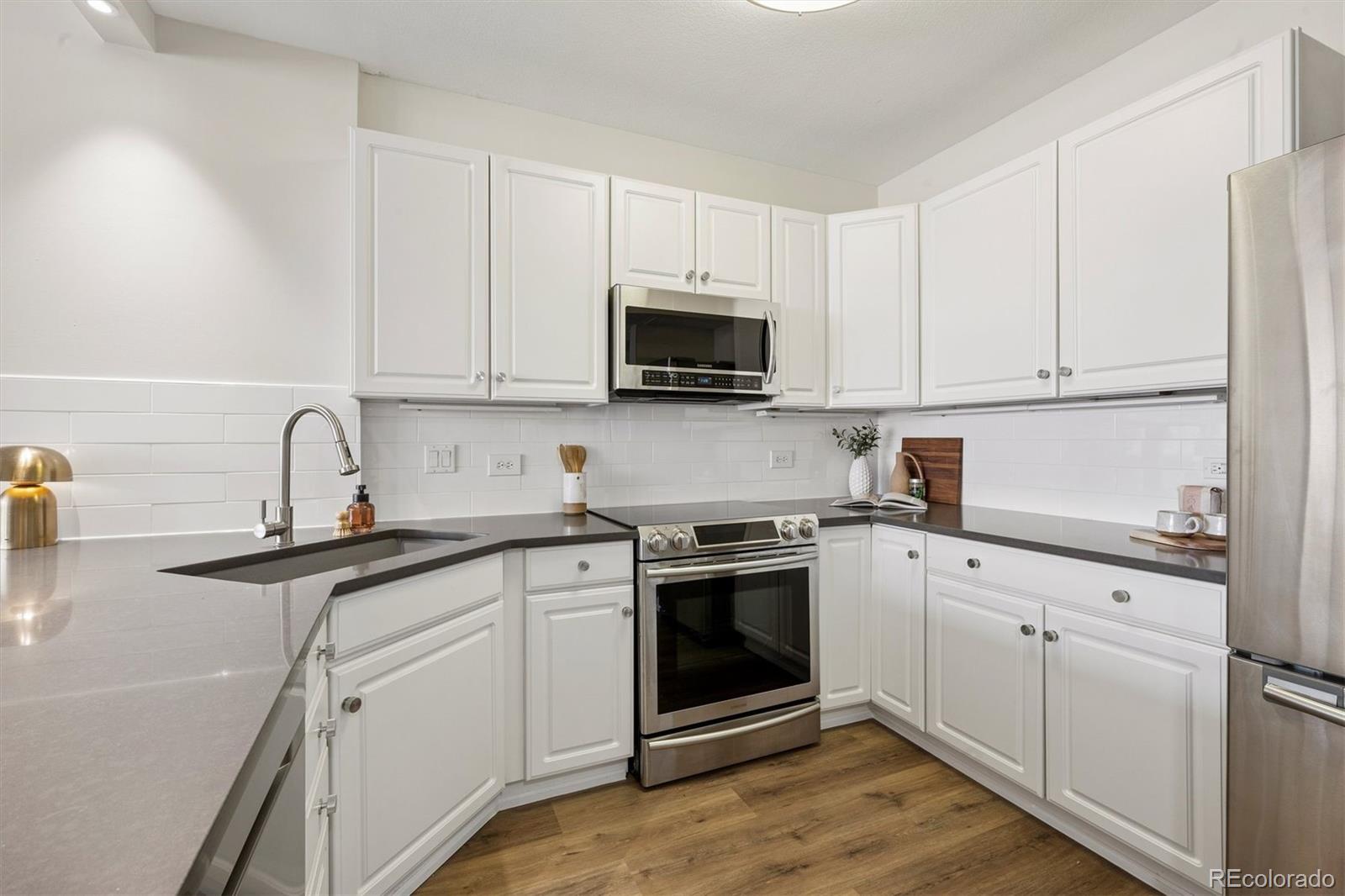 MLS Image #5 for 335  detroit street 303,denver, Colorado