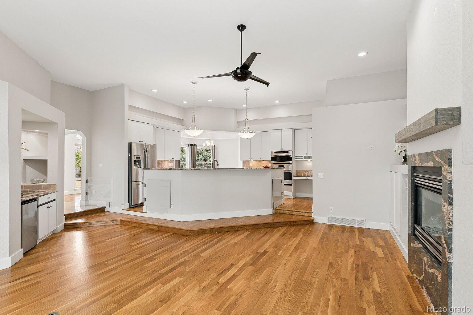 MLS Image #9 for 107  blue heron court,mead, Colorado