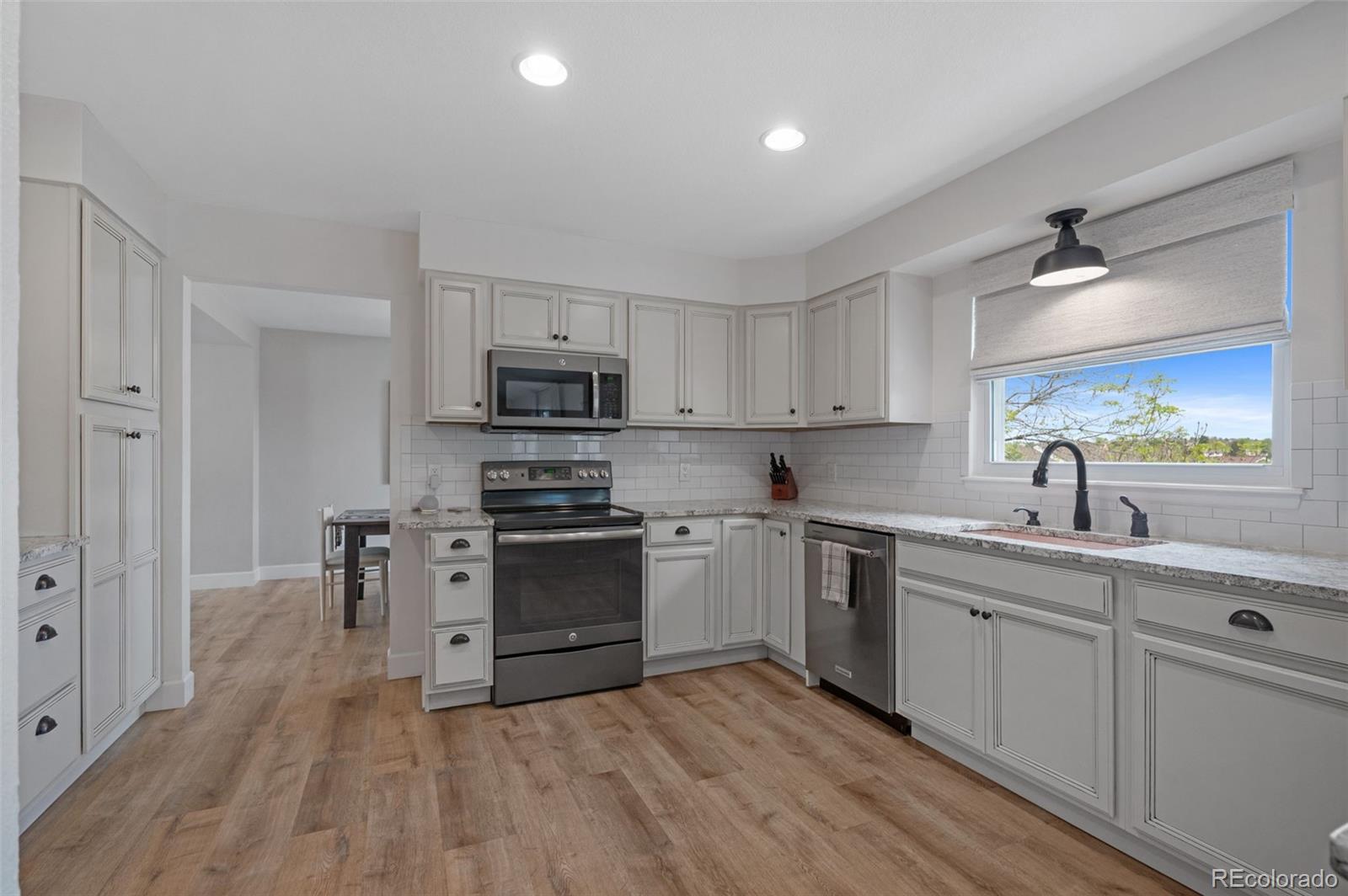 MLS Image #9 for 9272 s crestmore way,highlands ranch, Colorado