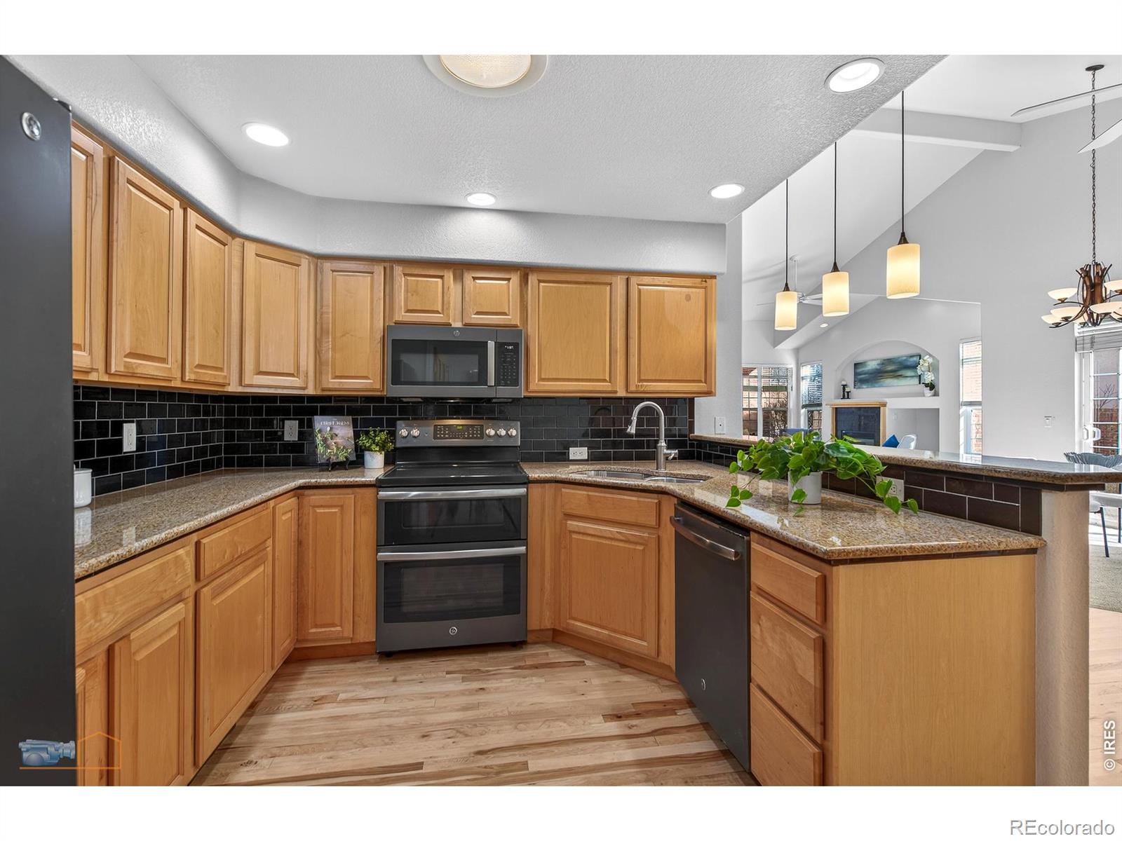 MLS Image #12 for 1333  charles drive,longmont, Colorado