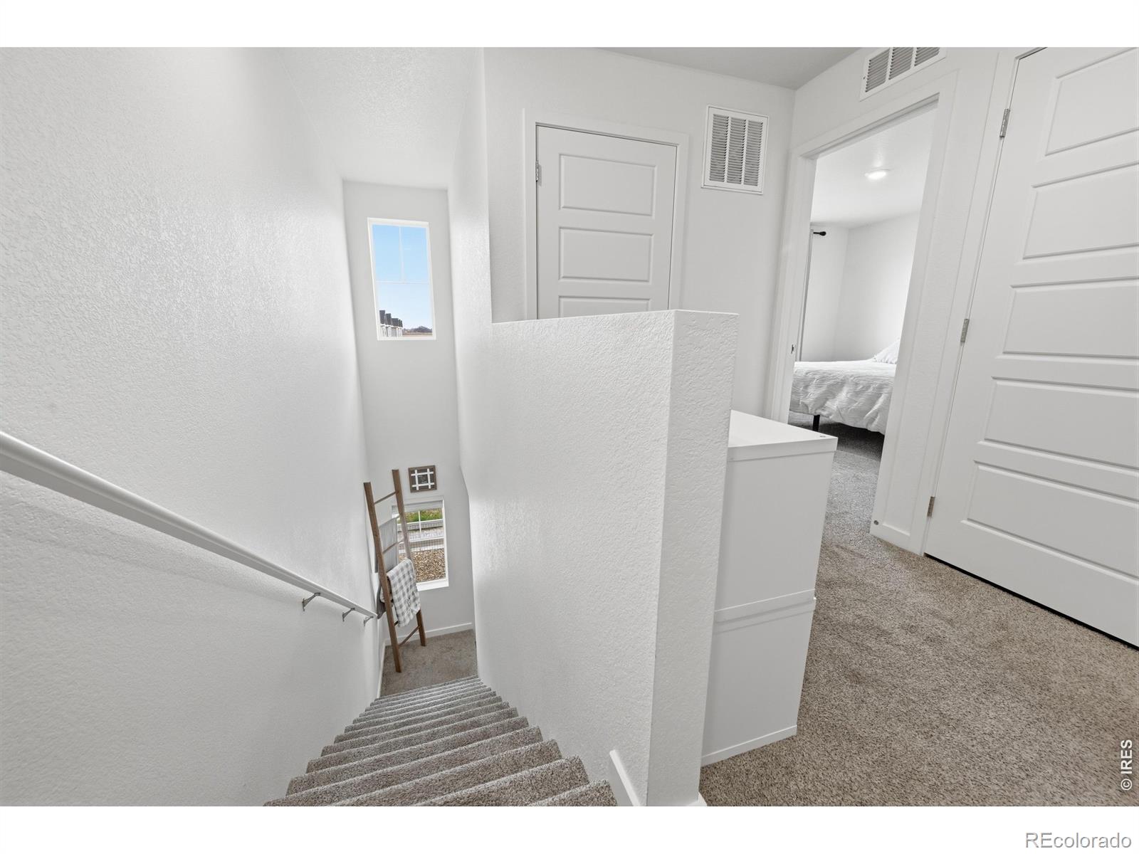 MLS Image #12 for 438  mountain bluebird drive,johnstown, Colorado