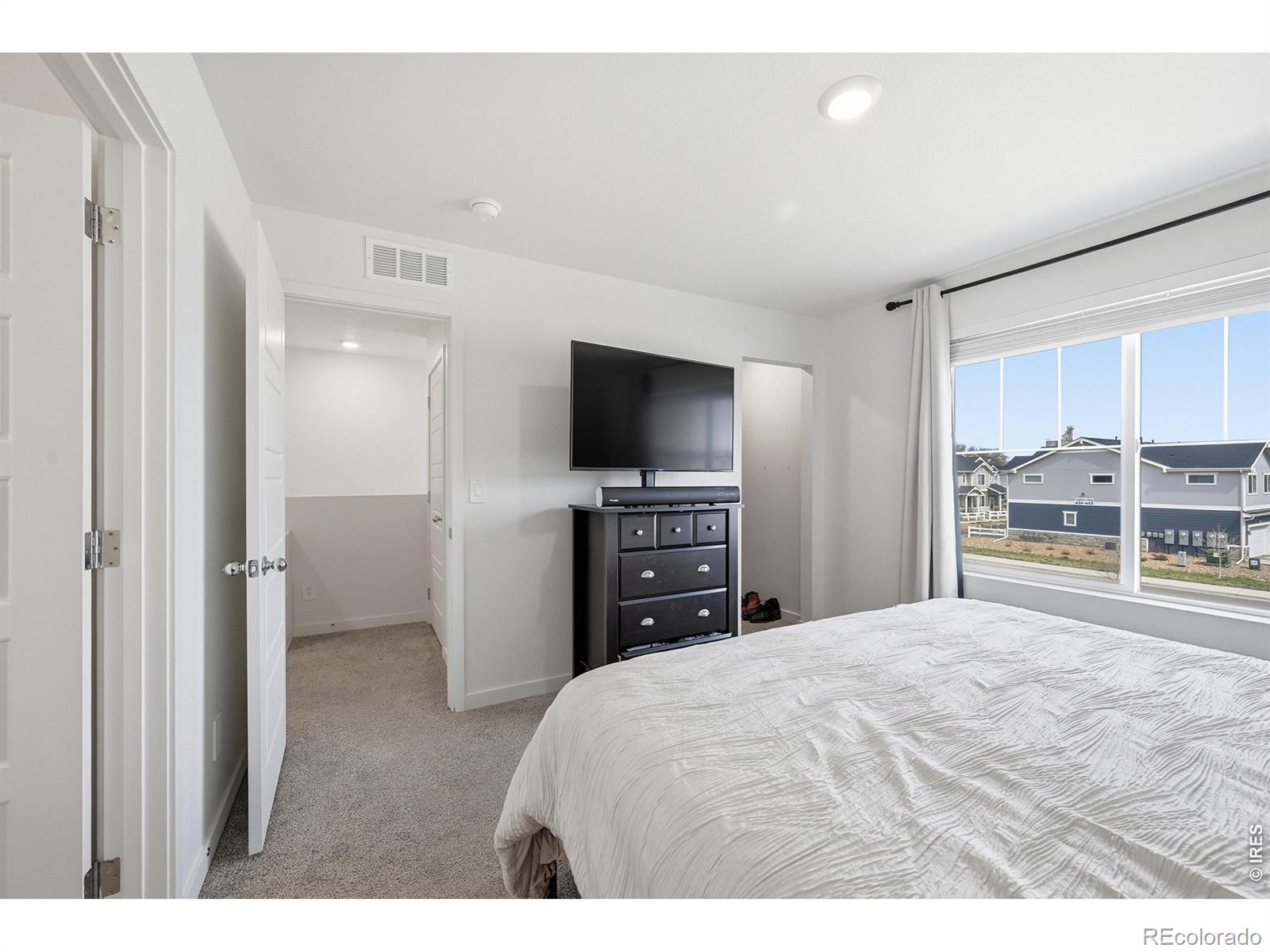 MLS Image #15 for 438  mountain bluebird drive,johnstown, Colorado
