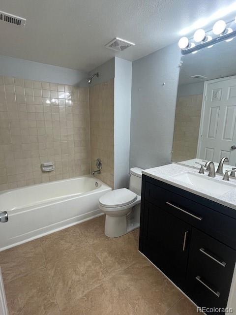 MLS Image #18 for 2575 s syracuse way m306,denver, Colorado