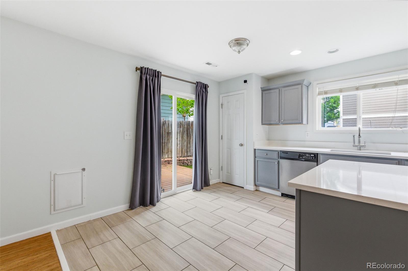 MLS Image #10 for 10598  forester place,longmont, Colorado
