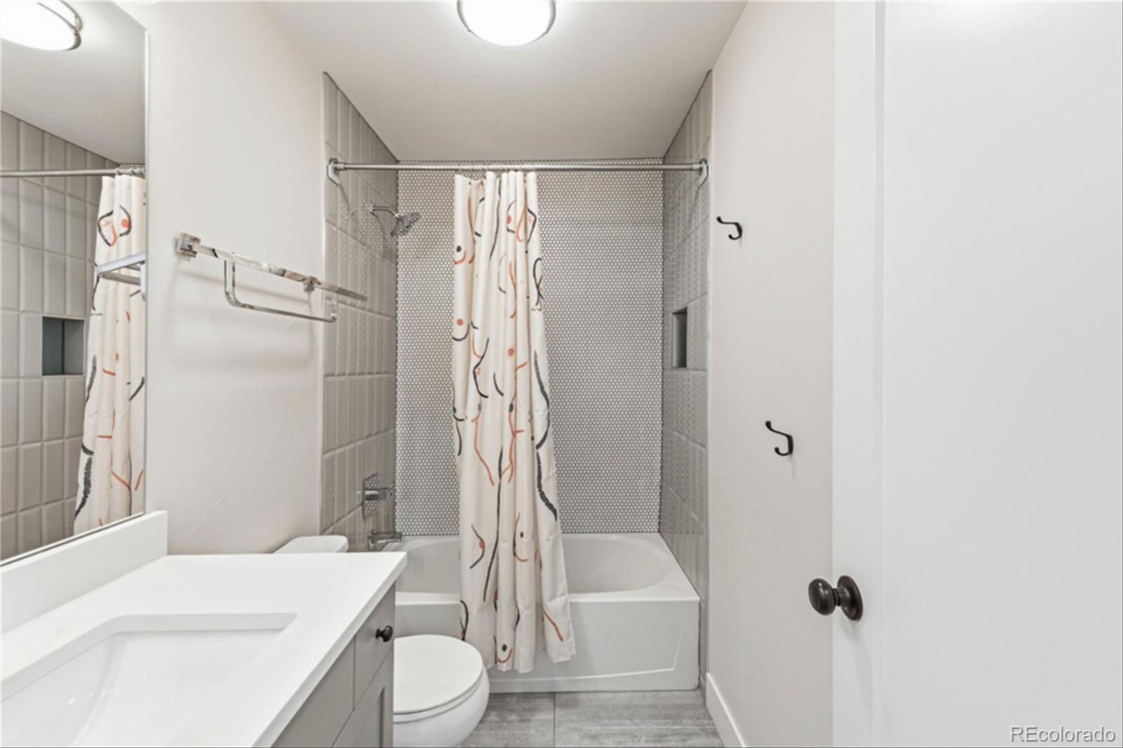 MLS Image #17 for 2188 s birch street,denver, Colorado