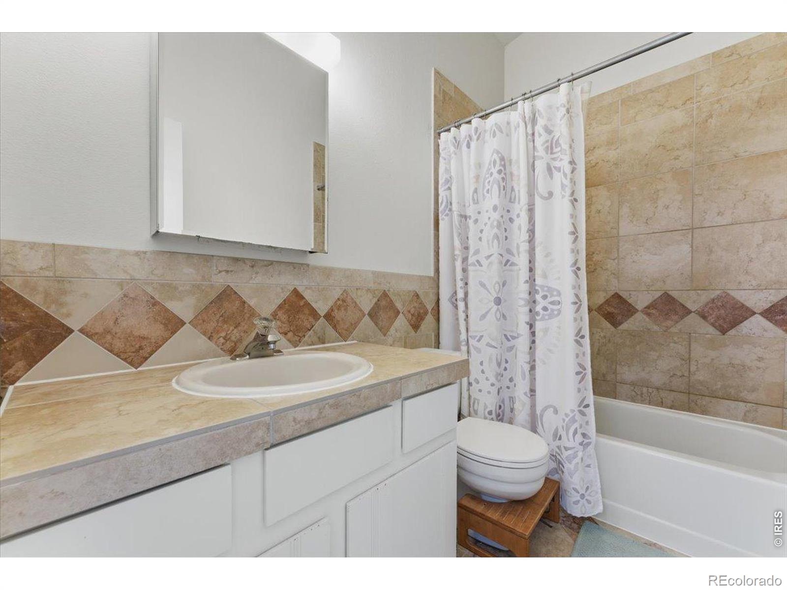 MLS Image #14 for 3200  azalea drive,fort collins, Colorado