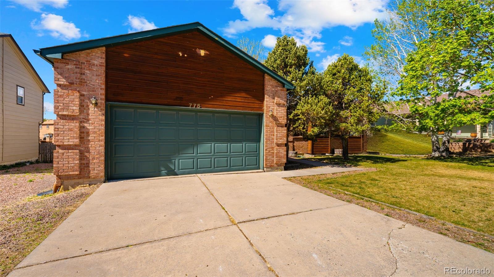 MLS Image #2 for 775  tamarron drive,colorado springs, Colorado