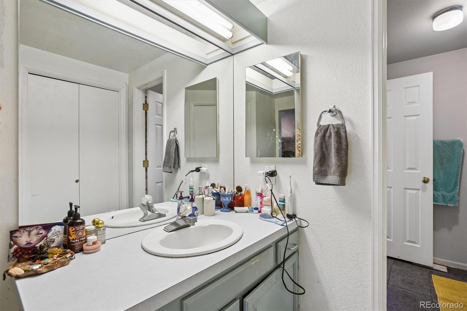 MLS Image #13 for 7509 s ivanhoe circle,centennial, Colorado