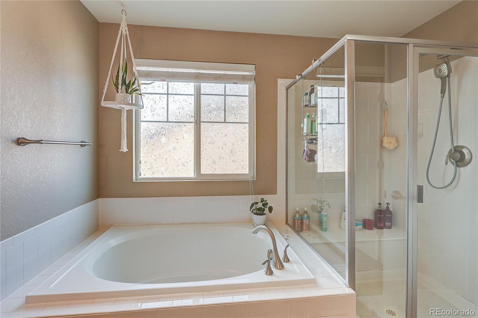 MLS Image #15 for 25505 e 1st avenue,aurora, Colorado
