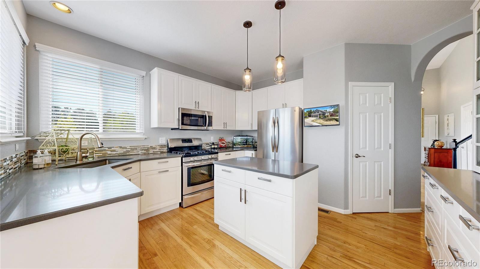 MLS Image #10 for 7696 s hudson way,centennial, Colorado