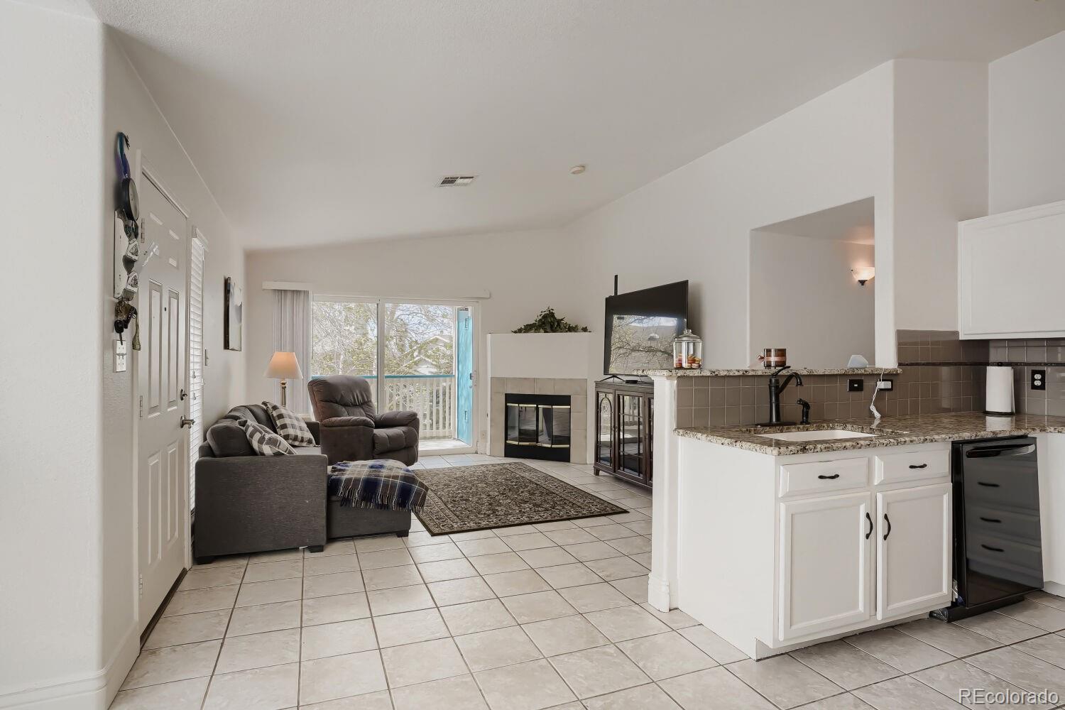 MLS Image #4 for 8437  thunder ridge way,highlands ranch, Colorado