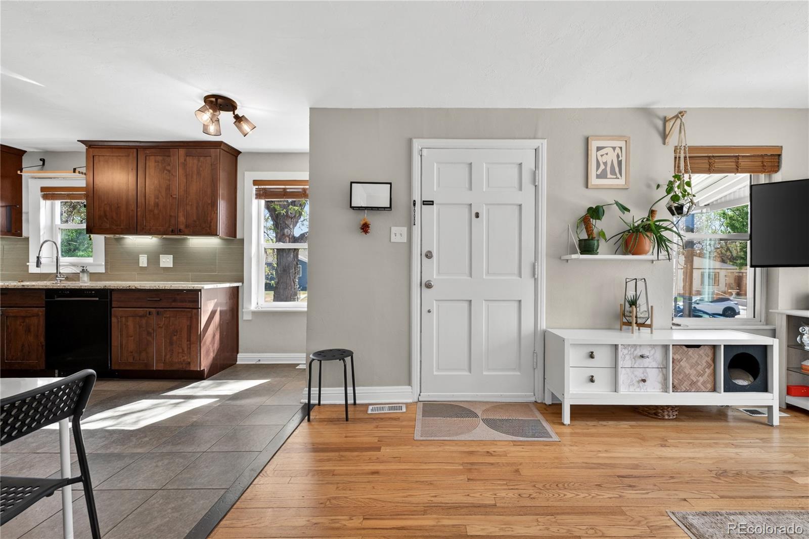 MLS Image #4 for 5085  alcott street,denver, Colorado