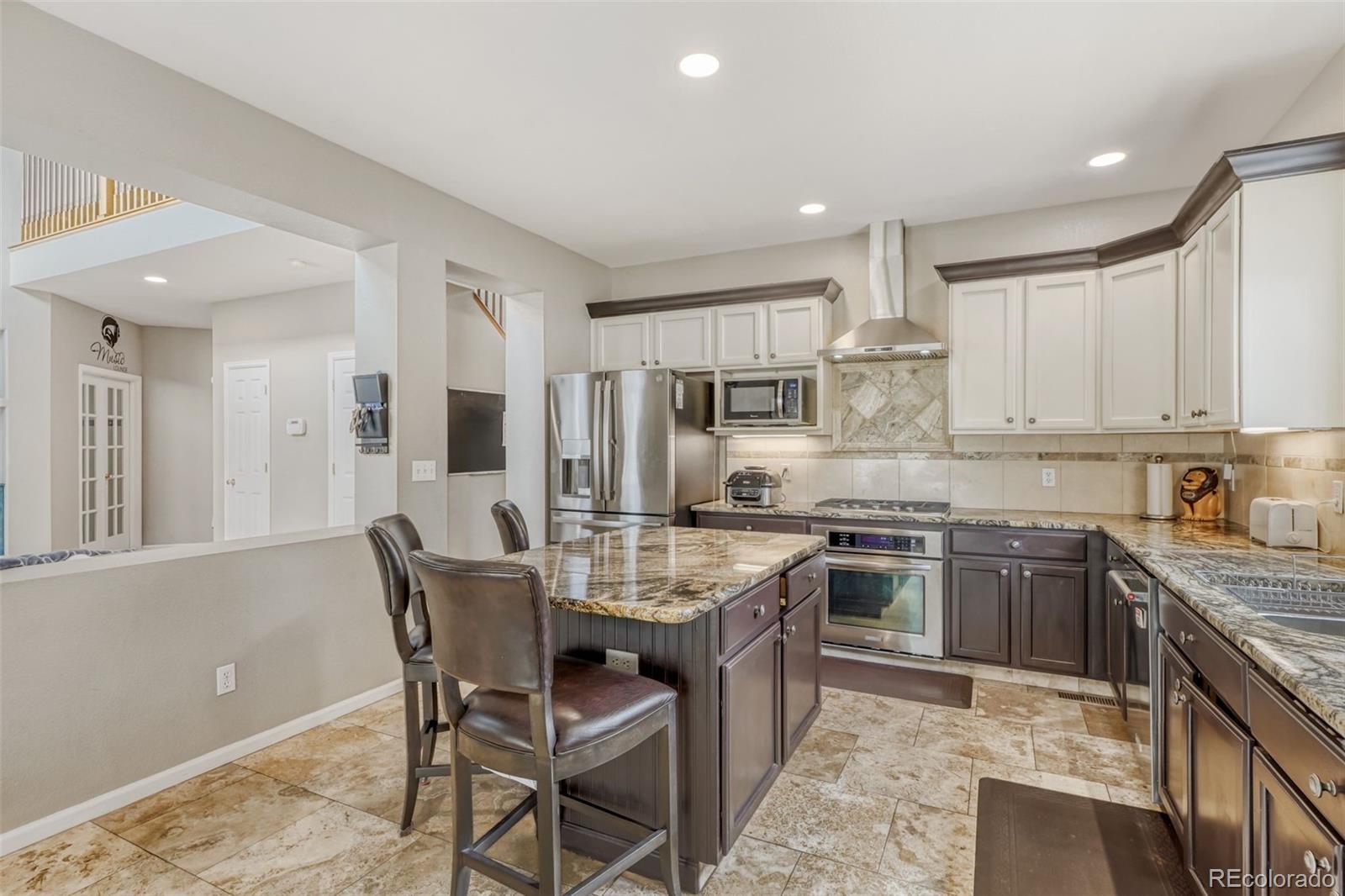 MLS Image #3 for 6668 s killarney court,aurora, Colorado