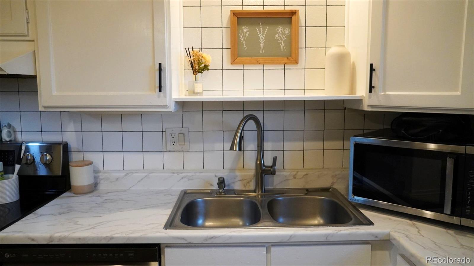 MLS Image #10 for 7181  van gordon street,arvada, Colorado