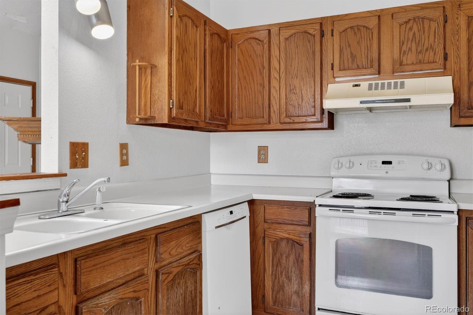 MLS Image #16 for 125 n holcomb street,castle rock, Colorado