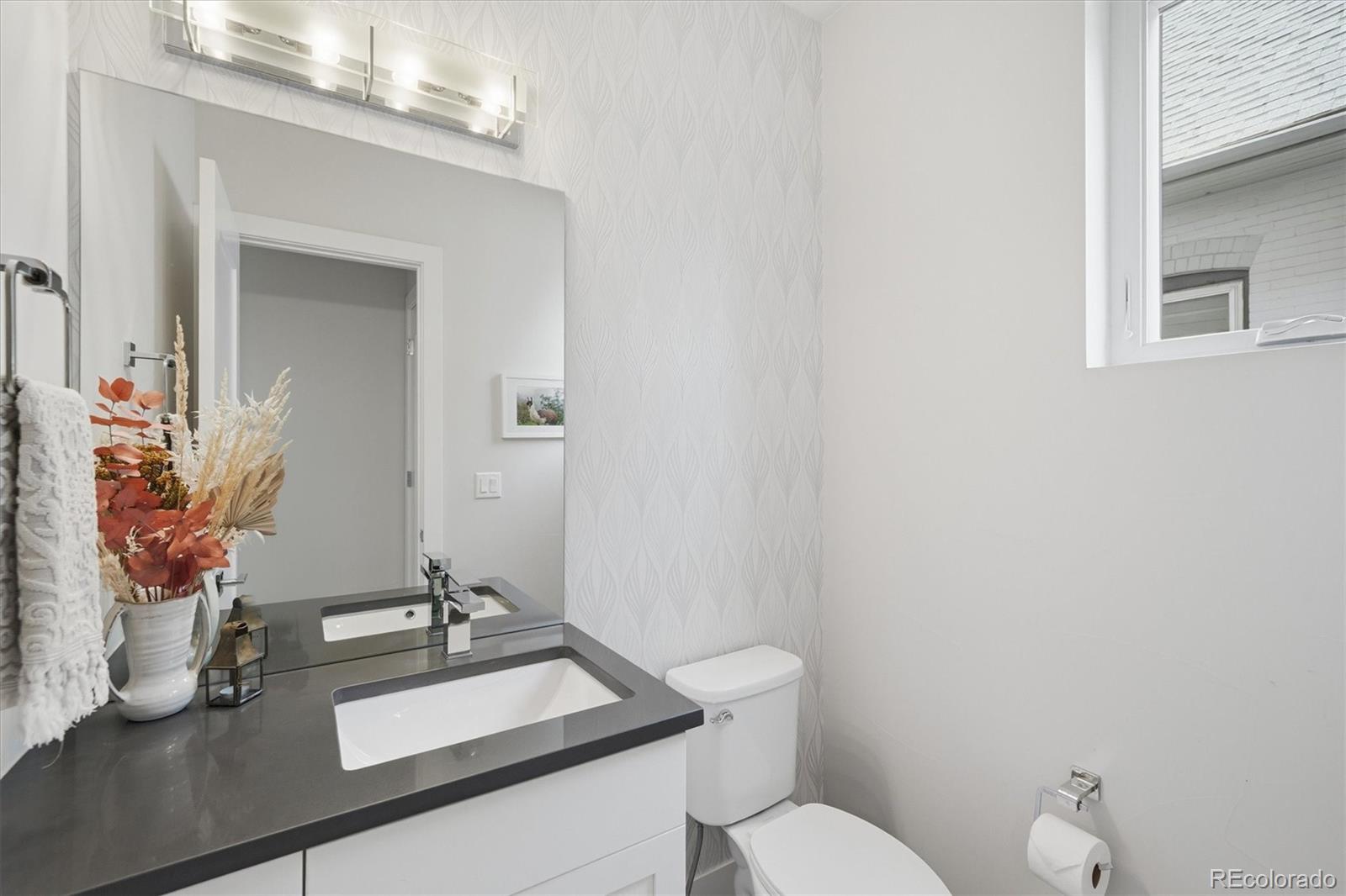 MLS Image #15 for 4355 n raleigh street,denver, Colorado