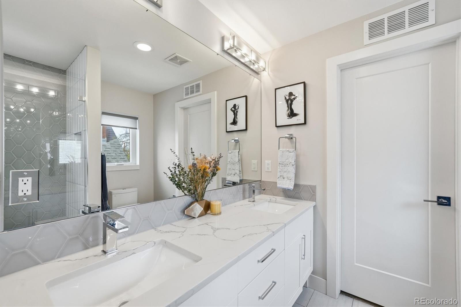 MLS Image #21 for 4355 n raleigh street,denver, Colorado