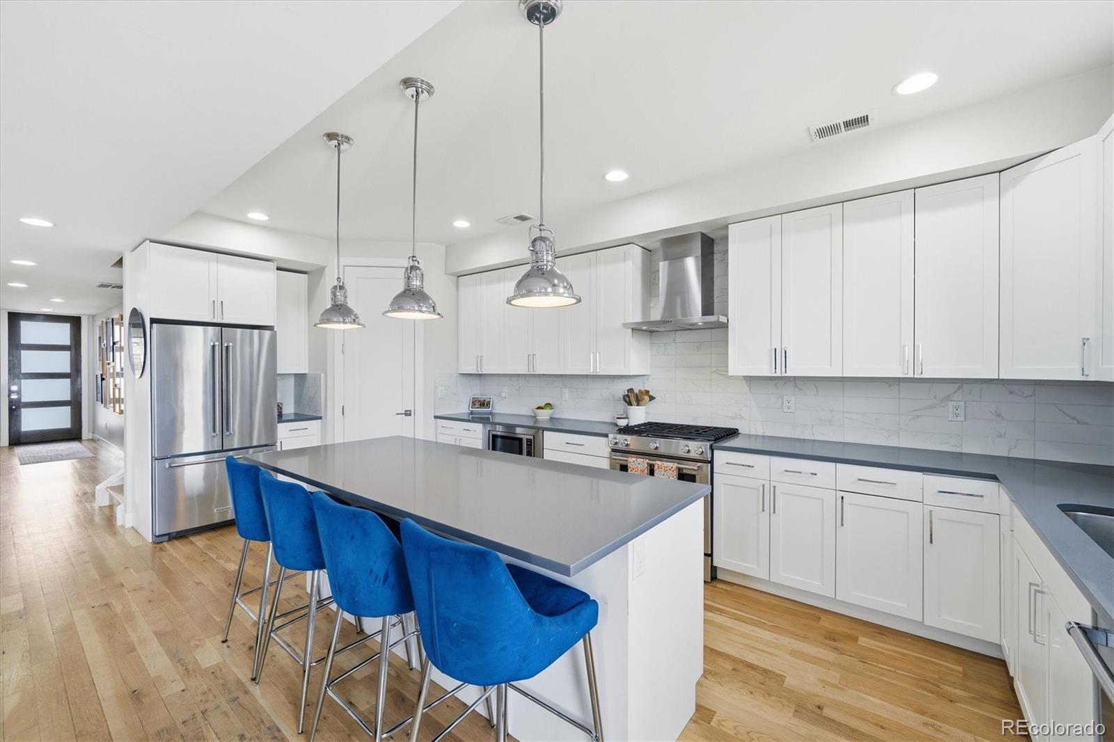 MLS Image #8 for 4355 n raleigh street,denver, Colorado