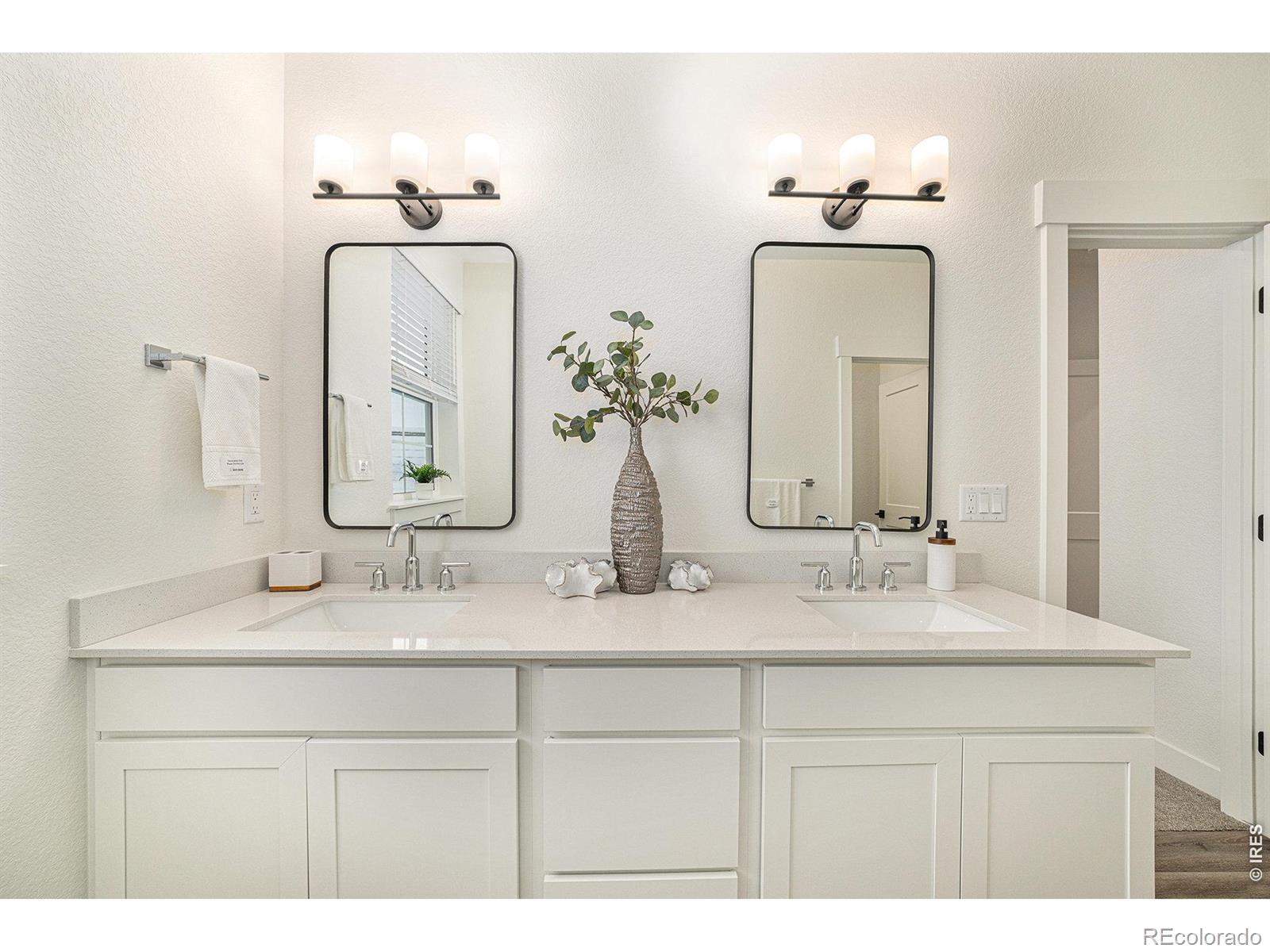 MLS Image #11 for 5073  avon avenue,loveland, Colorado