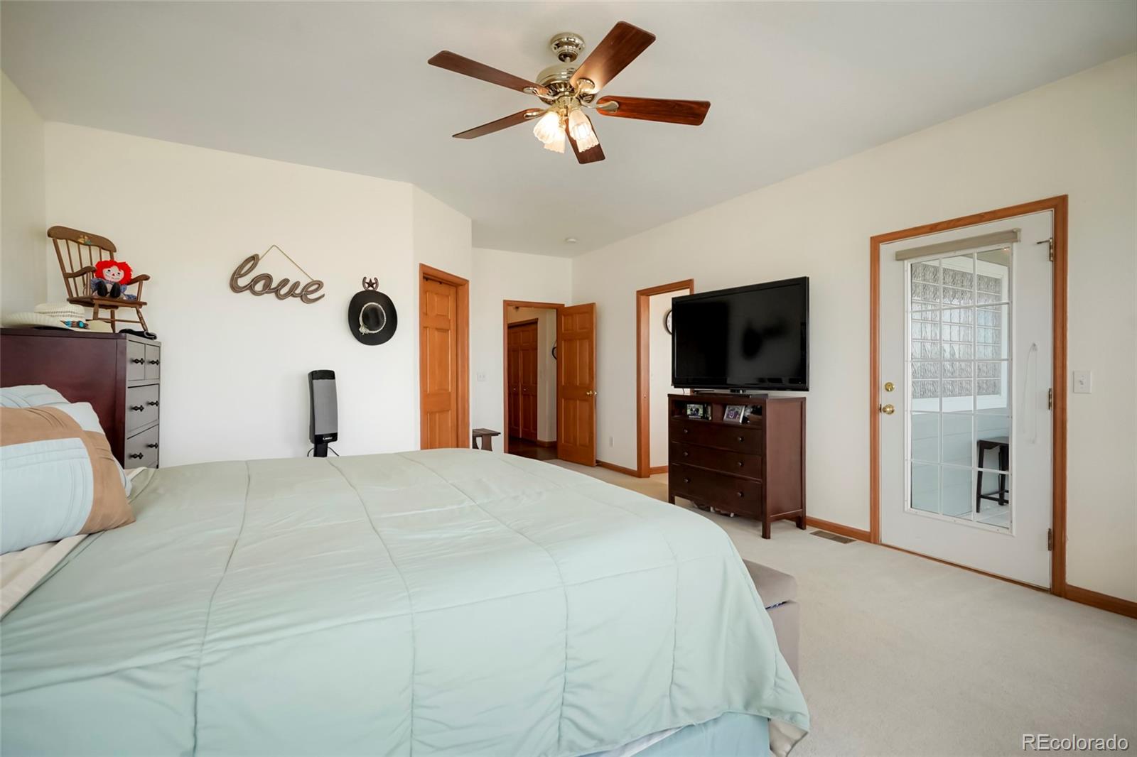 MLS Image #19 for 57443 e geddes avenue,strasburg, Colorado