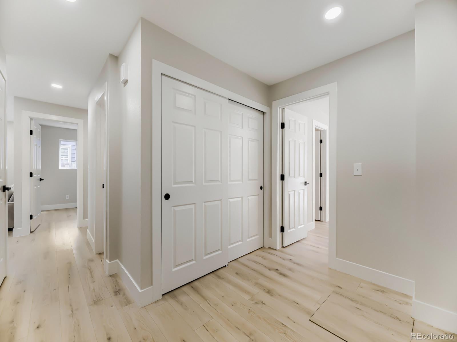 MLS Image #16 for 1171  geneva street,aurora, Colorado