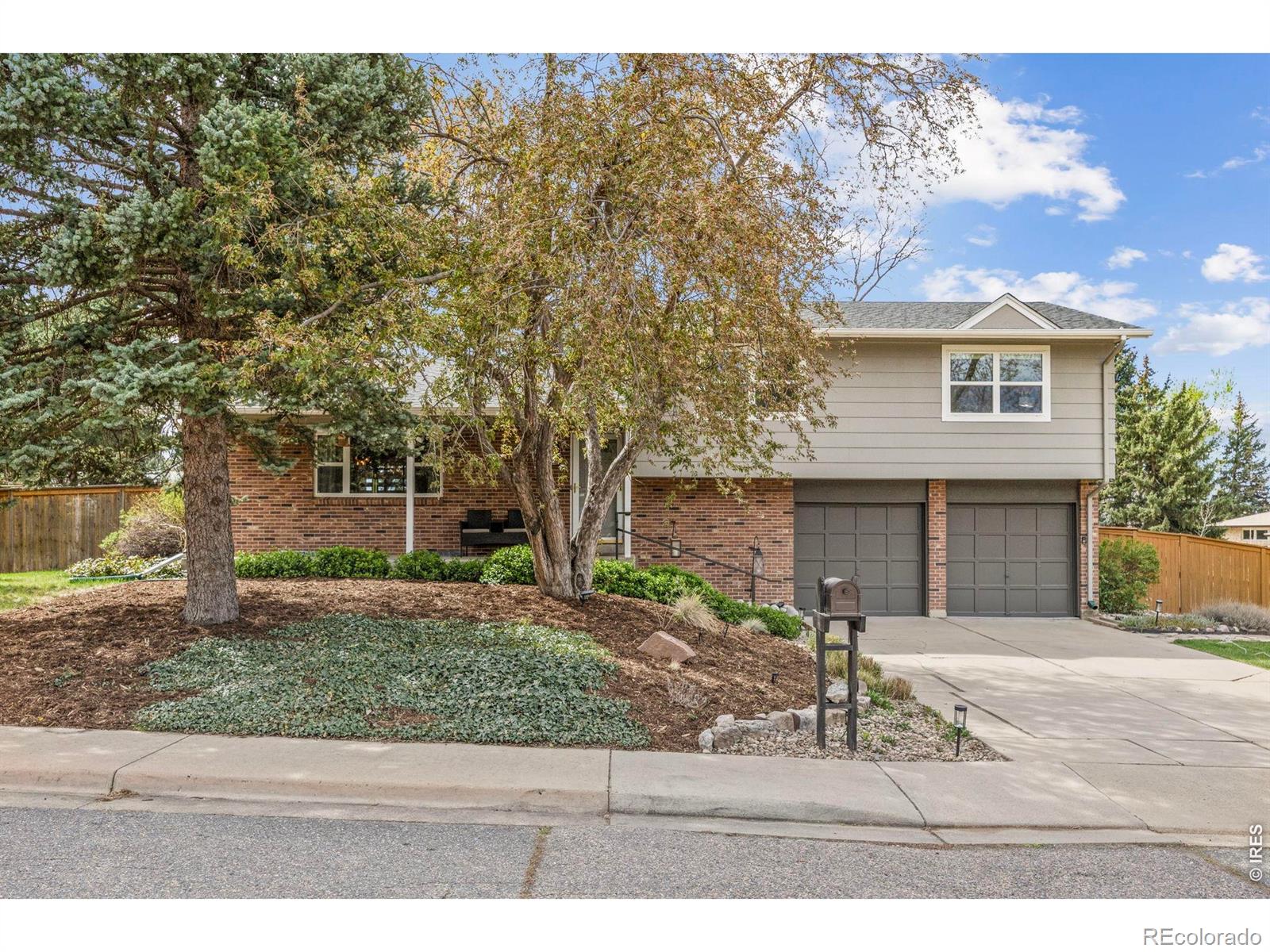 MLS Image #1 for 7702  devonshire court,boulder, Colorado