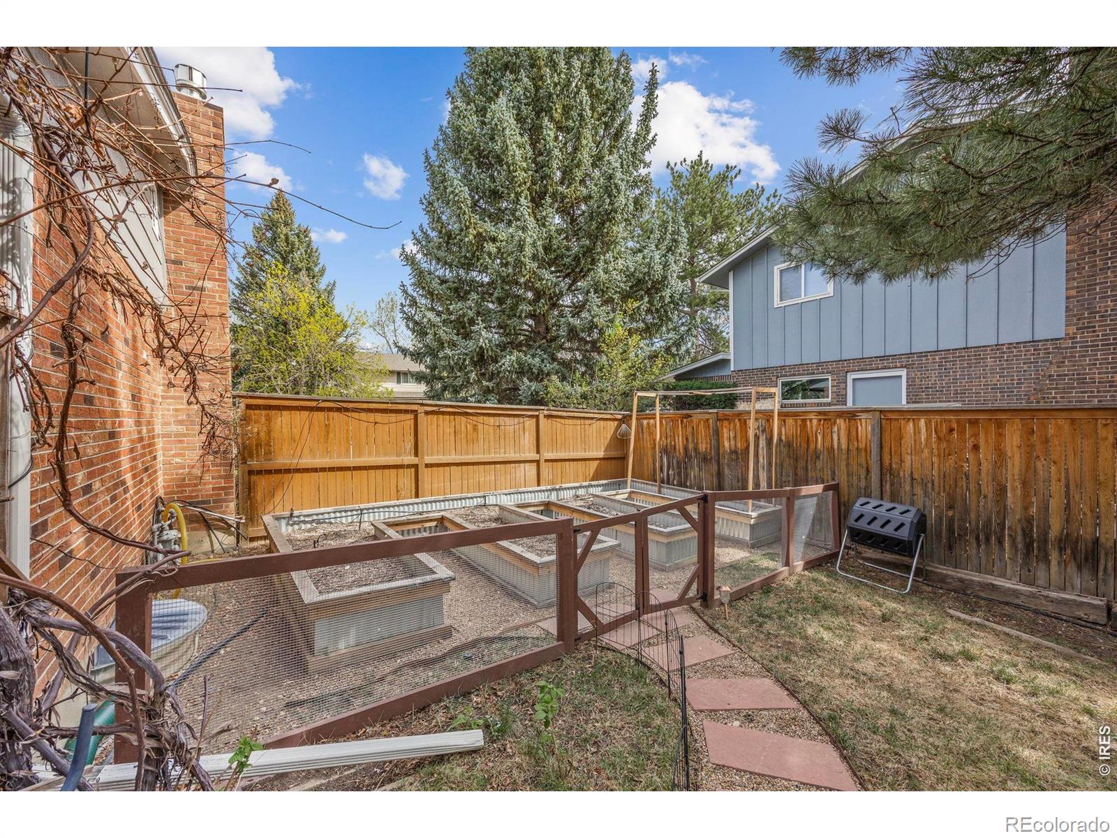 MLS Image #35 for 7702  devonshire court,boulder, Colorado