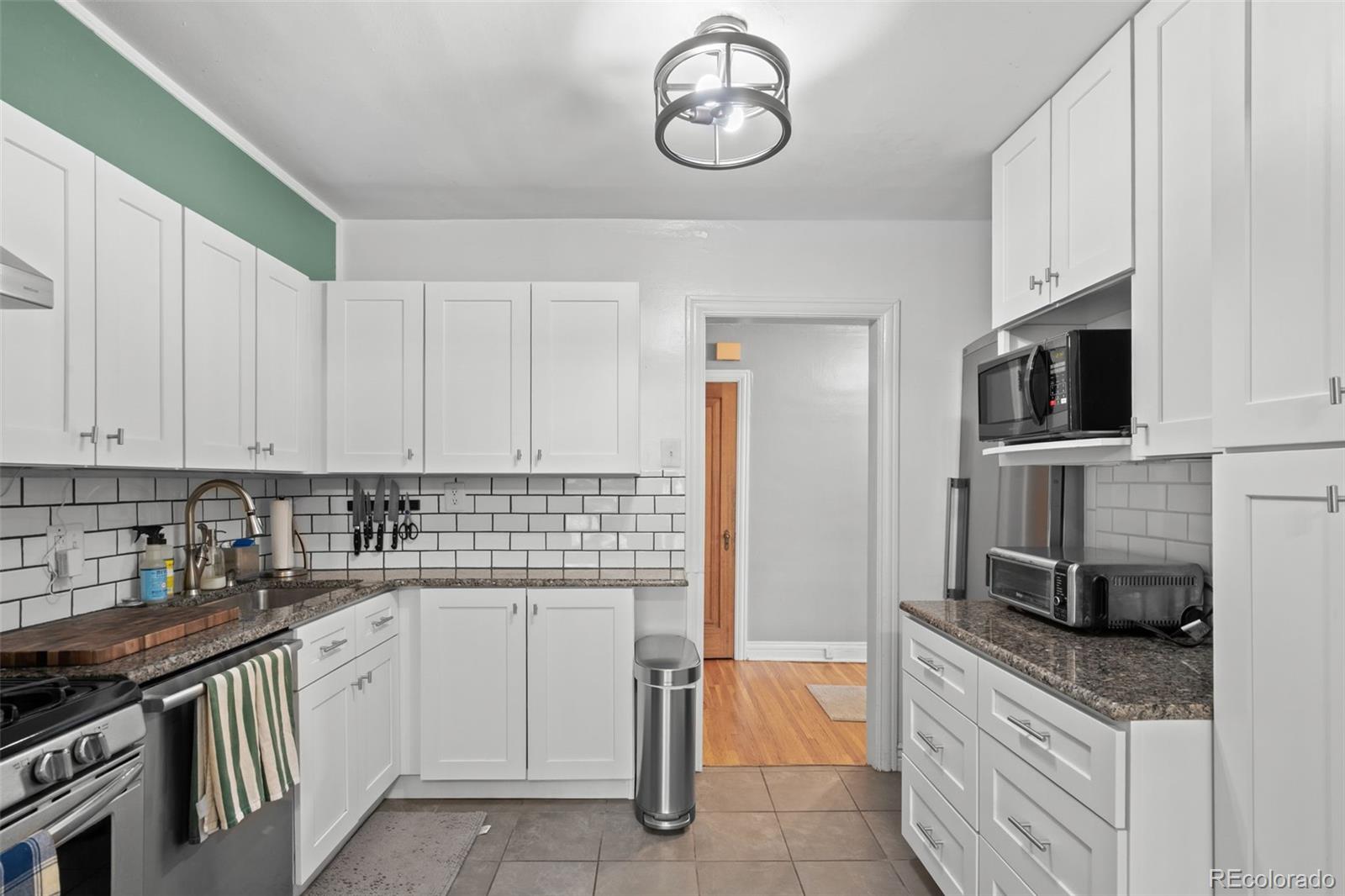 MLS Image #9 for 3850 e 17th avenue,denver, Colorado