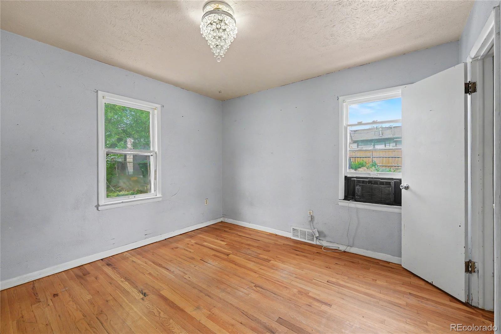 MLS Image #11 for 3420 w tennessee avenue,denver, Colorado