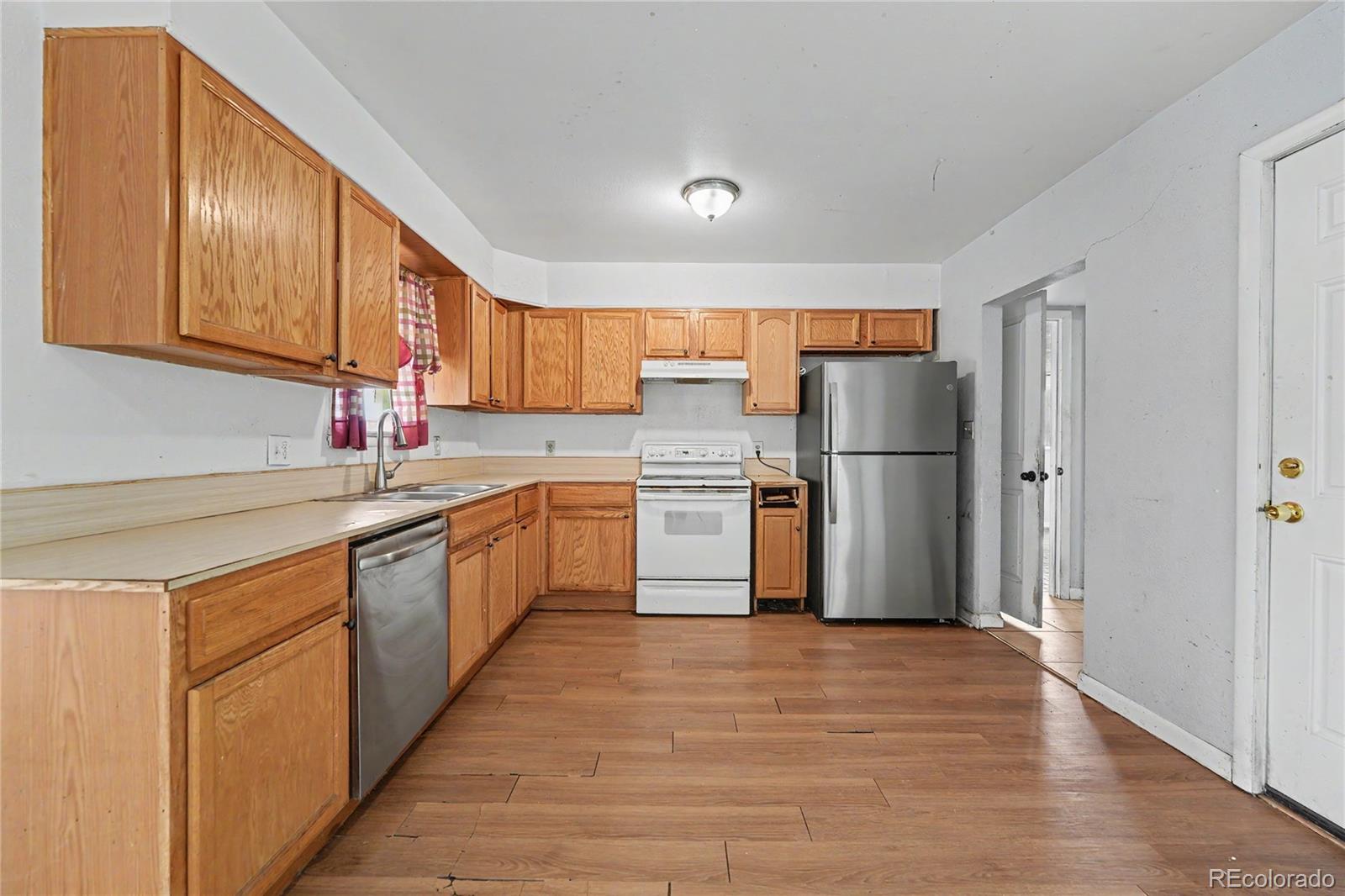 MLS Image #6 for 3420 w tennessee avenue,denver, Colorado
