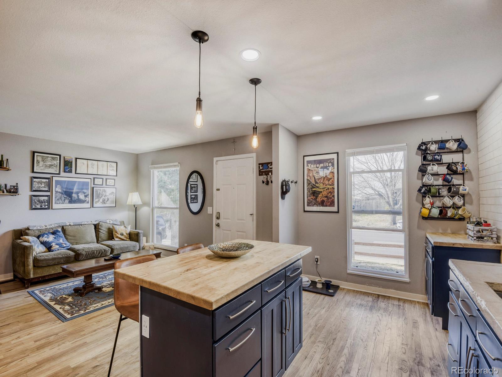 MLS Image #0 for 20765 e buchanan drive,aurora, Colorado