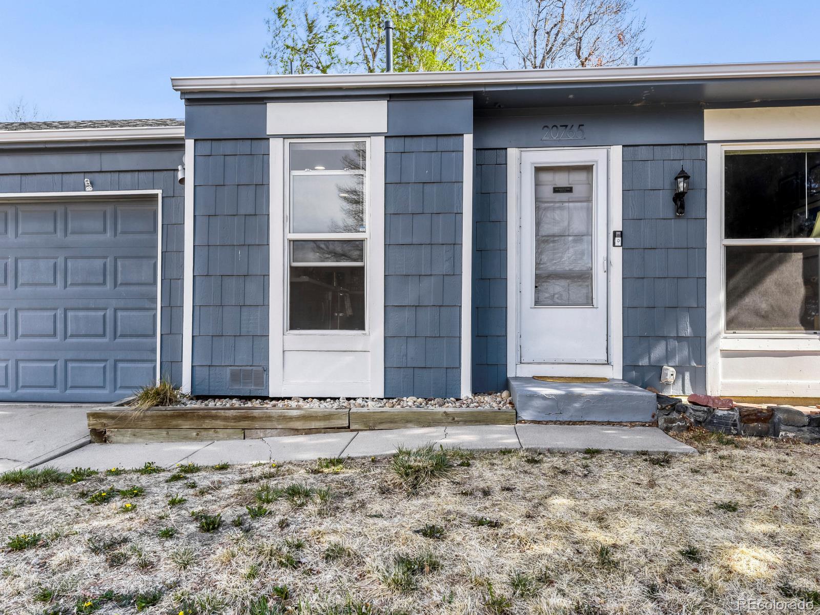 MLS Image #1 for 20765 e buchanan drive,aurora, Colorado