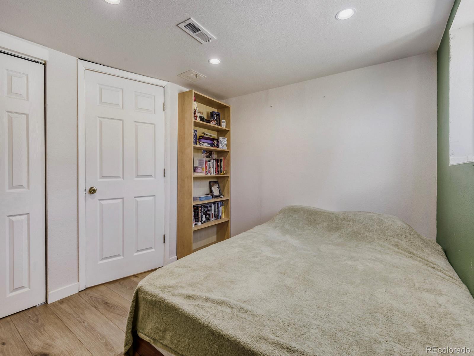 MLS Image #16 for 20765 e buchanan drive,aurora, Colorado