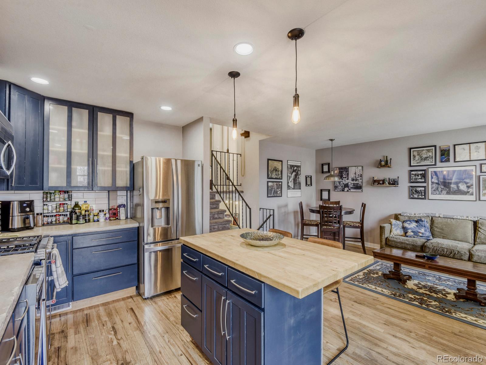 MLS Image #3 for 20765 e buchanan drive,aurora, Colorado