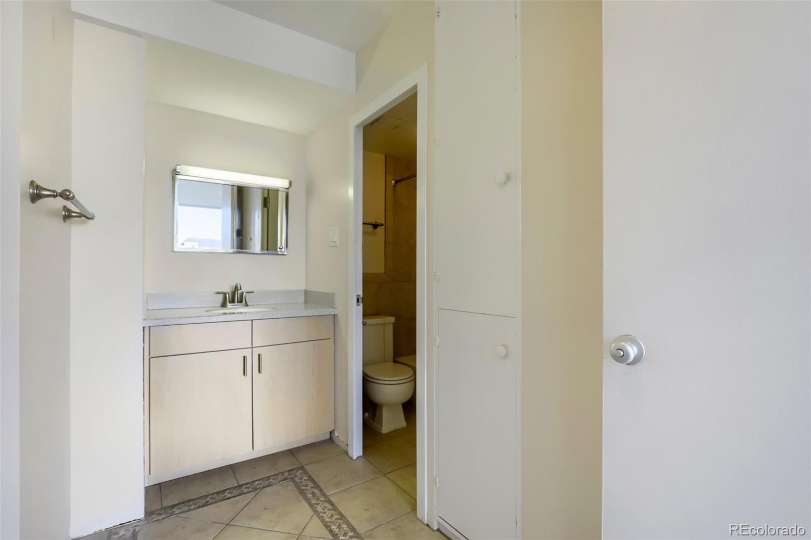 MLS Image #13 for 3100 e cherry creek south drive,denver, Colorado