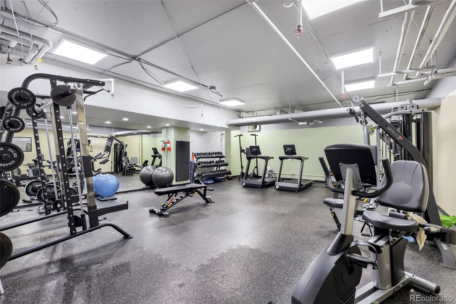 MLS Image #17 for 3100 e cherry creek south drive,denver, Colorado