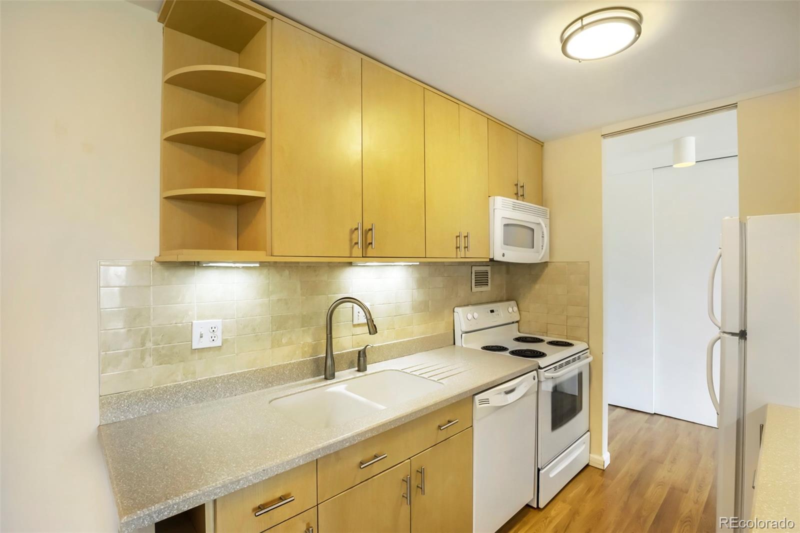MLS Image #5 for 3100 e cherry creek south drive,denver, Colorado