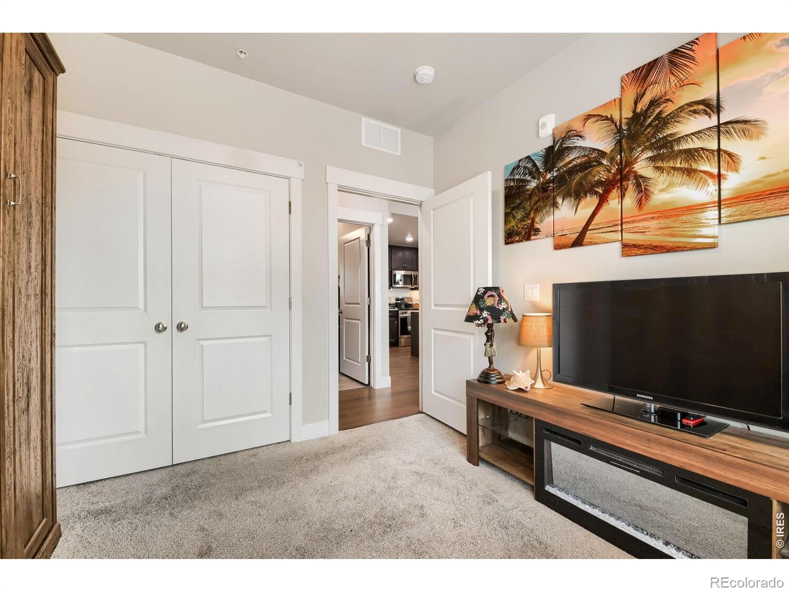 MLS Image #10 for 285  high point drive,longmont, Colorado