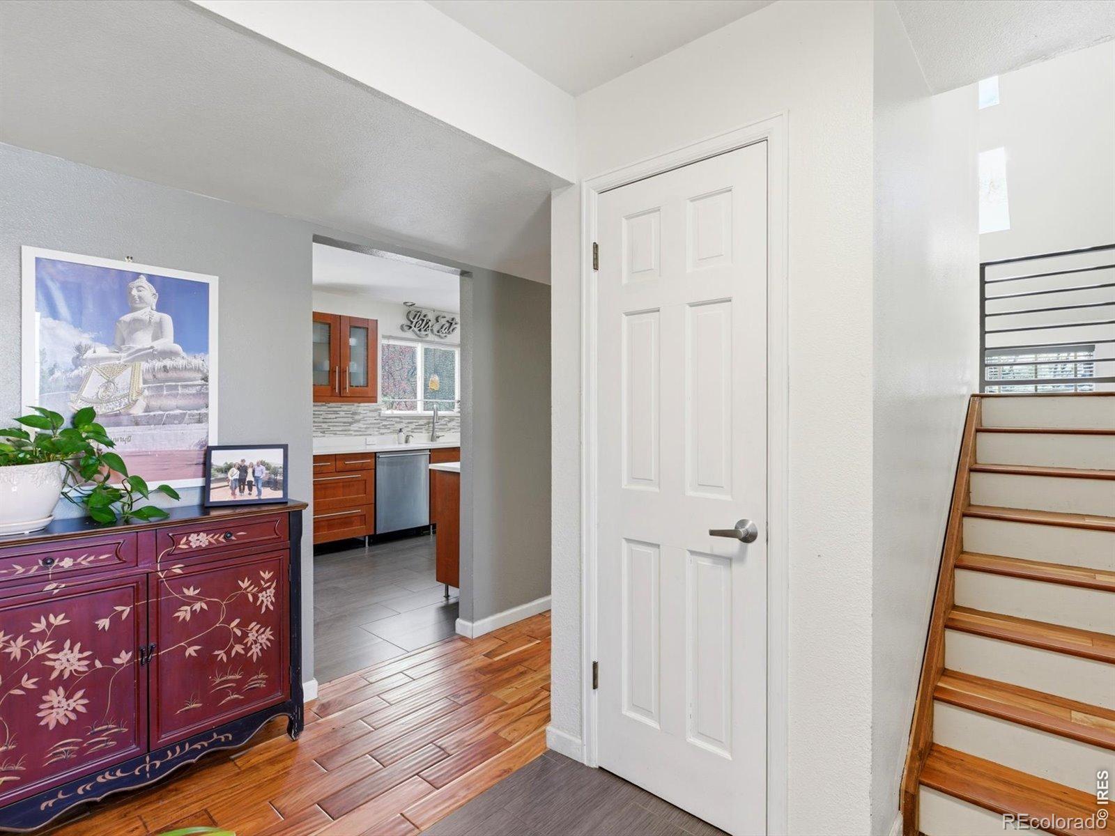 MLS Image #5 for 800  racquet lane,boulder, Colorado