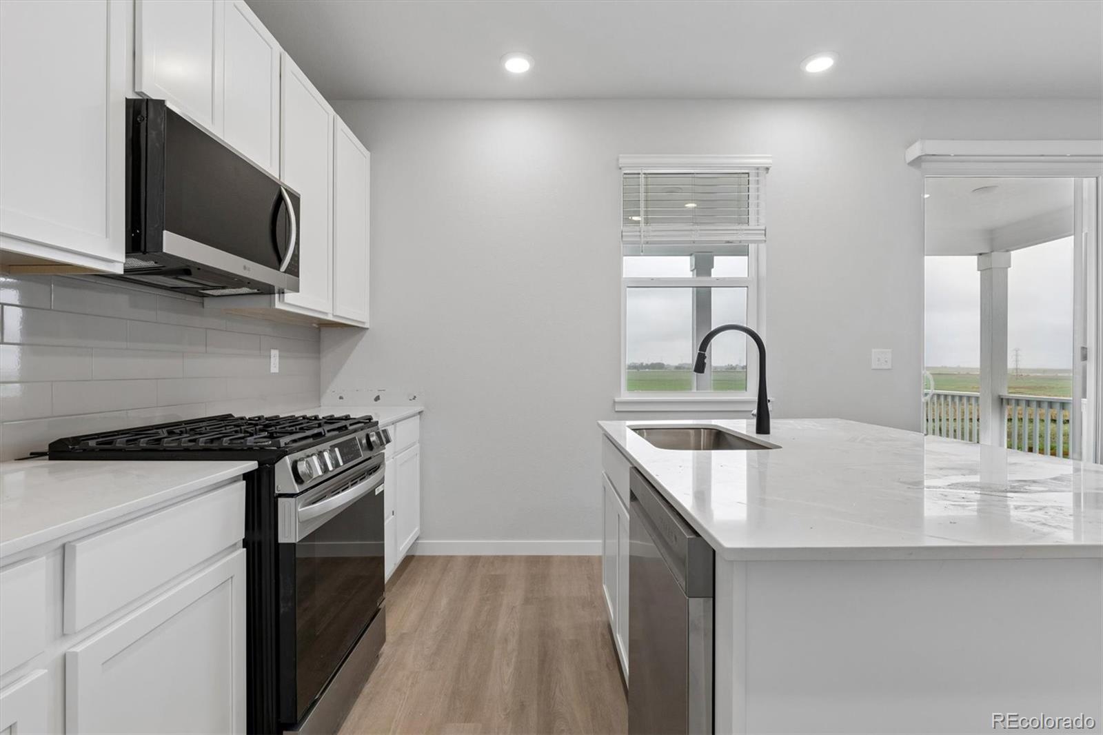 MLS Image #10 for 3661  sandreed street,dacono, Colorado