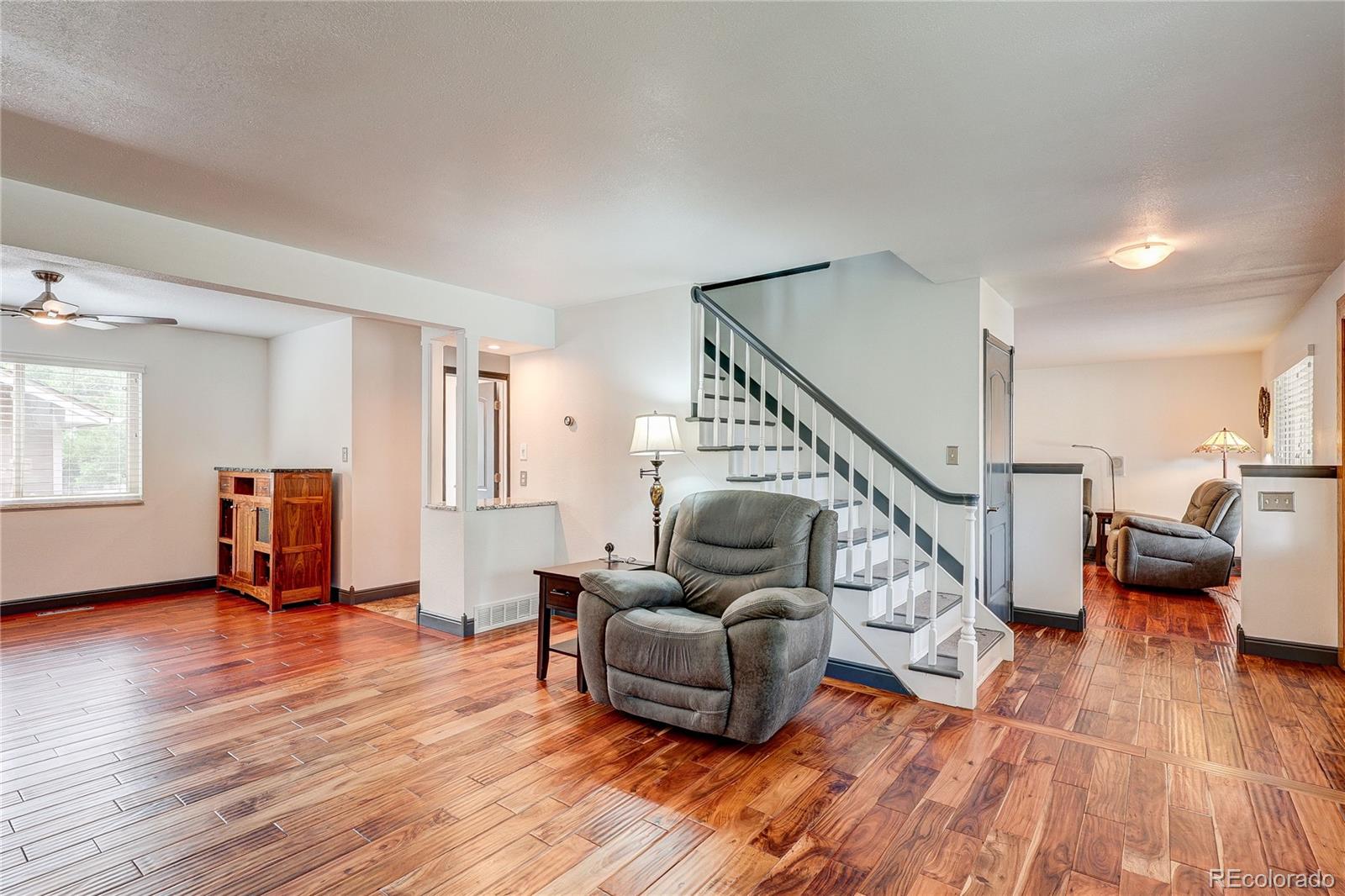 MLS Image #5 for 7246 s quebec court,centennial, Colorado