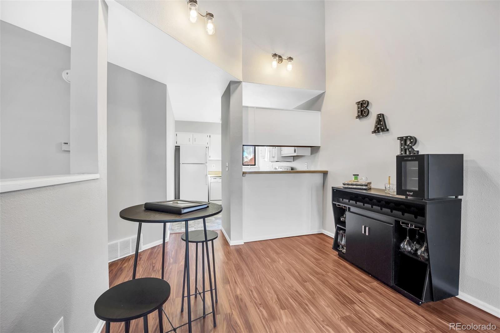 MLS Image #6 for 3921  berkley court,colorado springs, Colorado