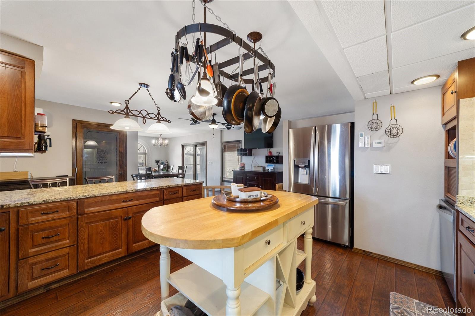 MLS Image #41 for 817 e clarion drive,pueblo, Colorado