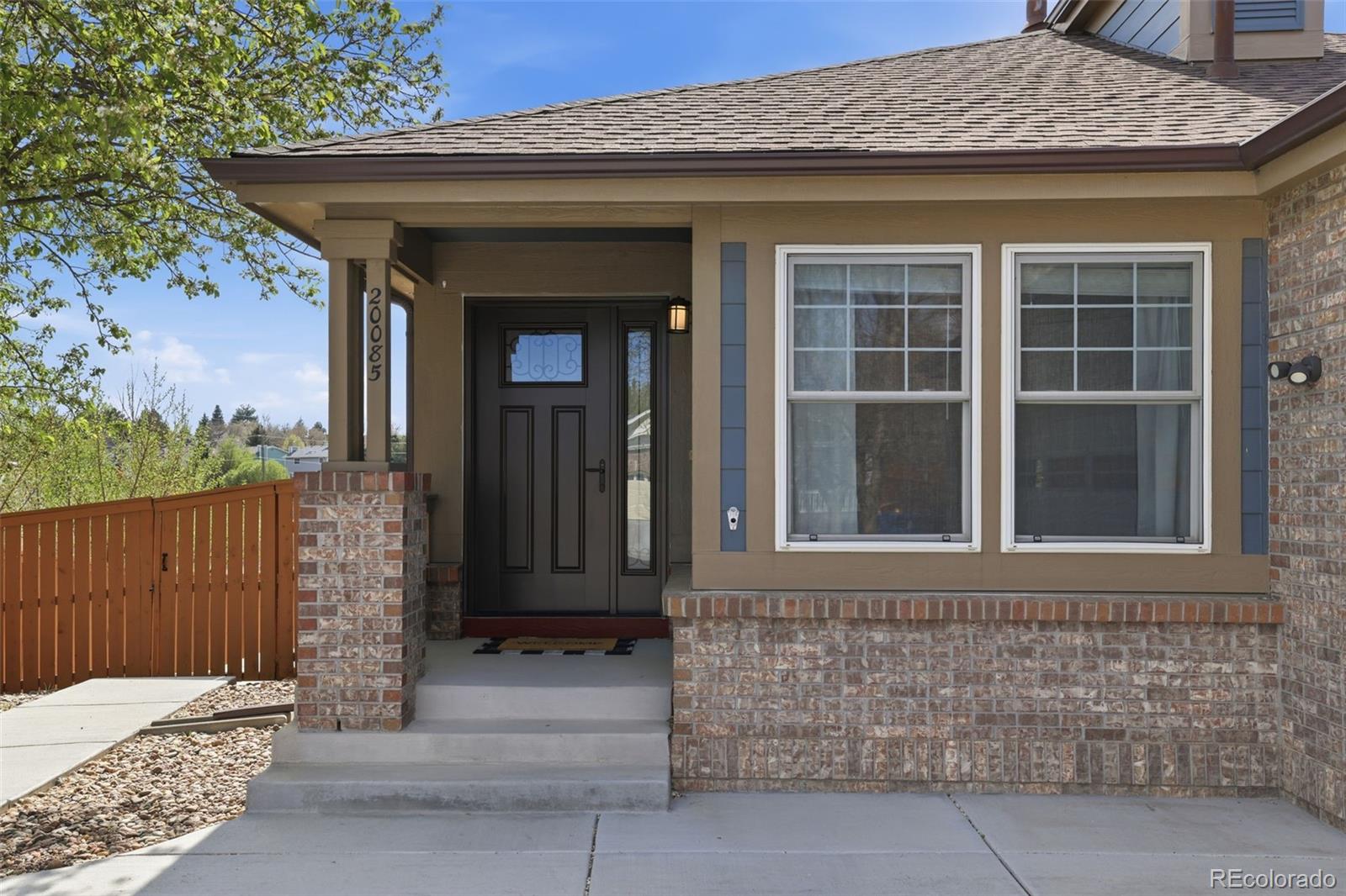 MLS Image #2 for 20085 e dartmouth drive,aurora, Colorado